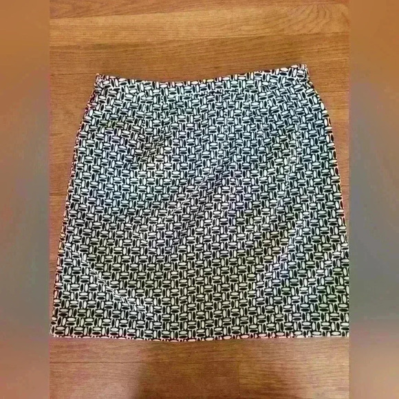 Ann Taylor Loft Vintage Geometric Print Mini Skirt - Picture 1 of 3